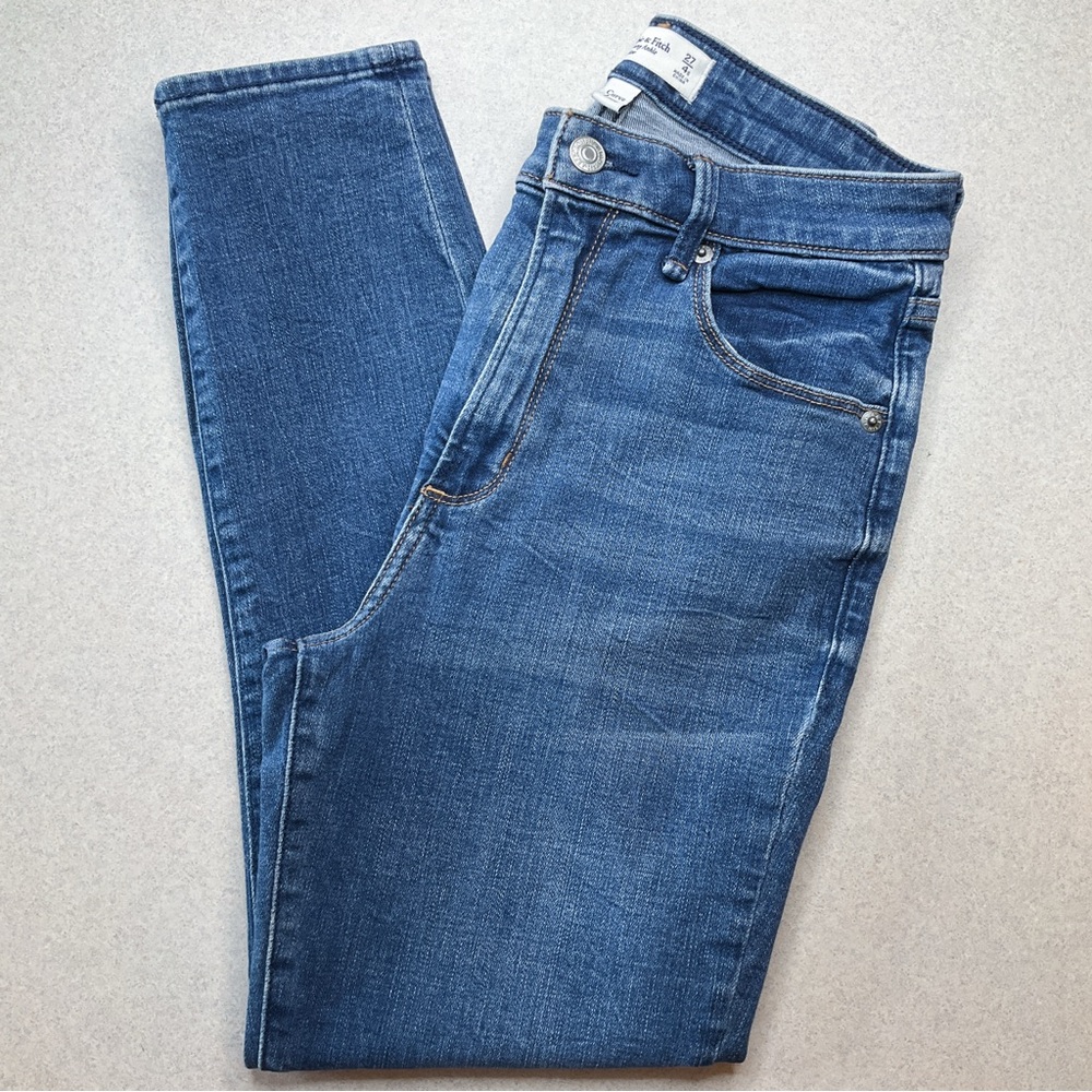 A&F Curve Love‎ Super Skinny Ankle Jean 27 Short Medium Wash